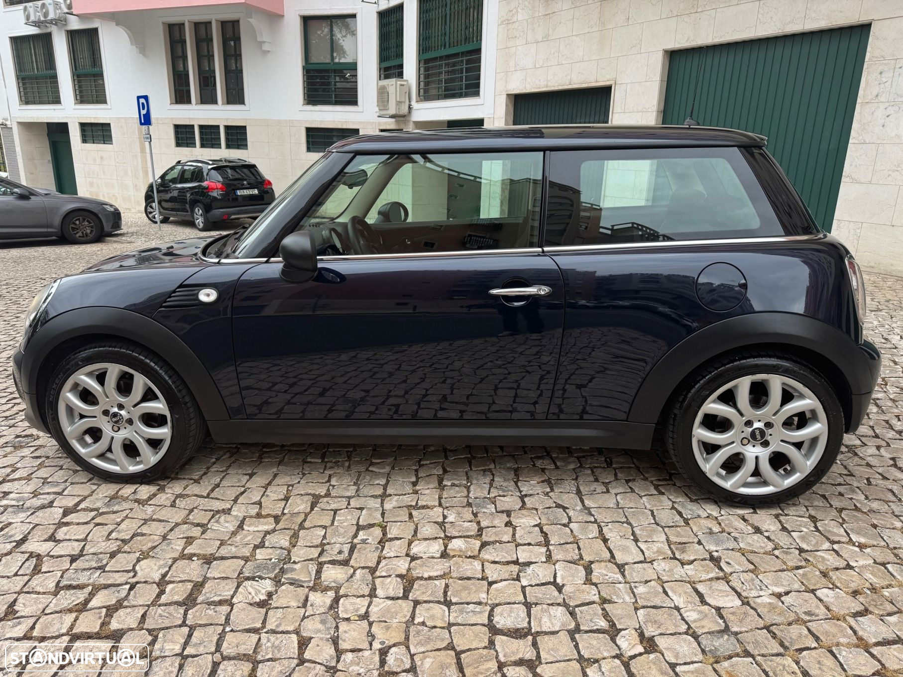 MINI 3 Portas One D - 21