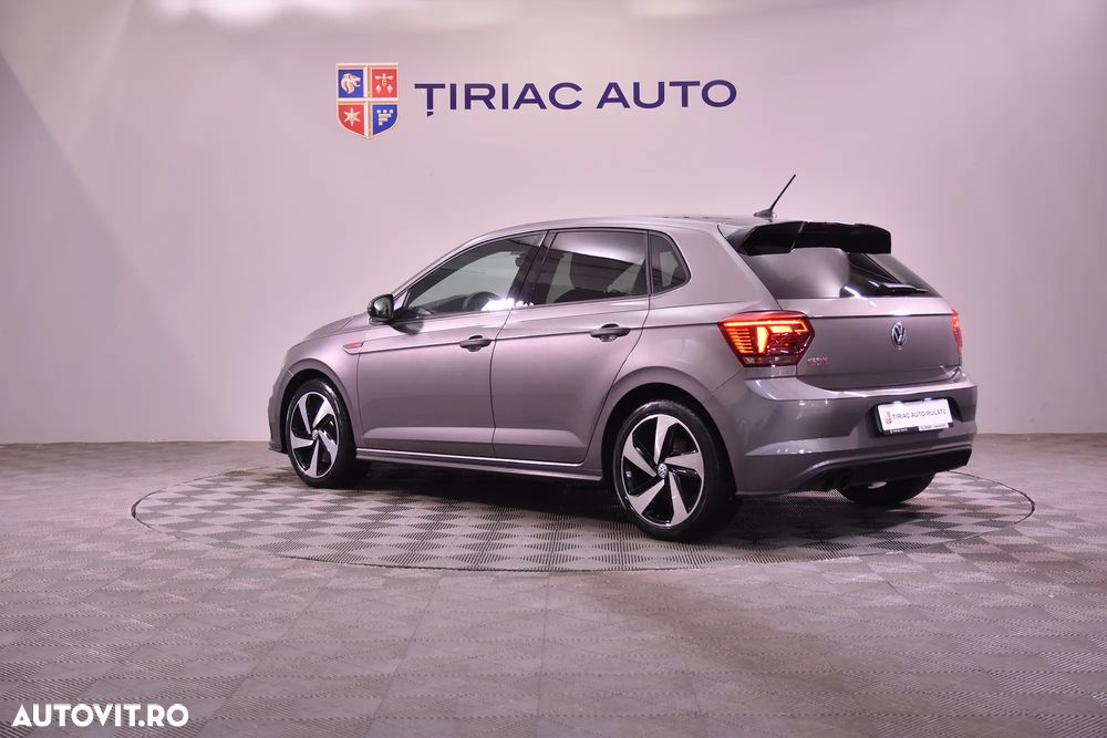 Volkswagen Polo 2.0 TSI DSG GTI - 3