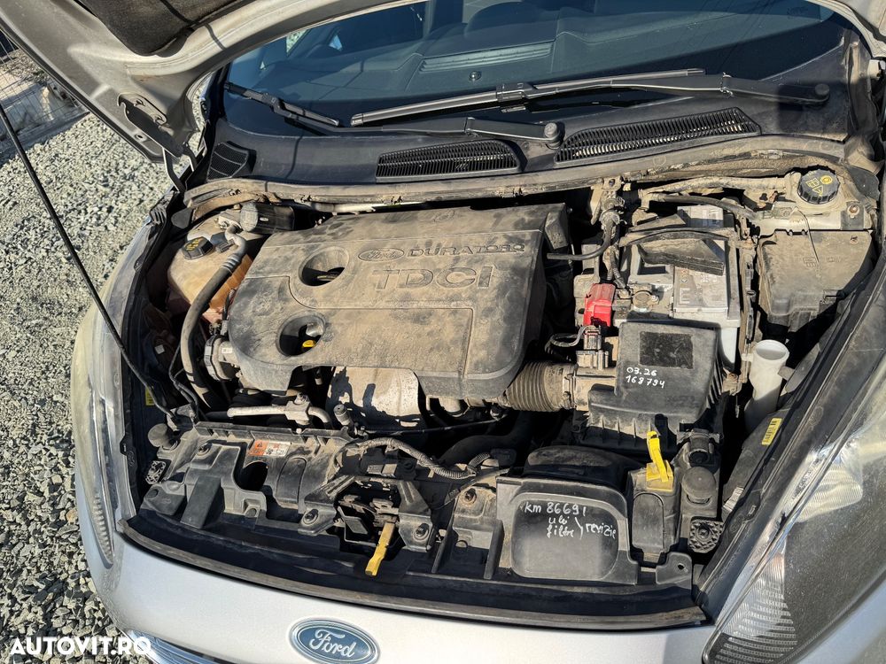 Ford Fiesta 1.6 TDCI Titanium - 10