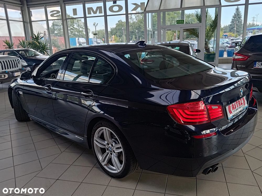 BMW Seria 5 520d xDrive Luxury Line sport - 12