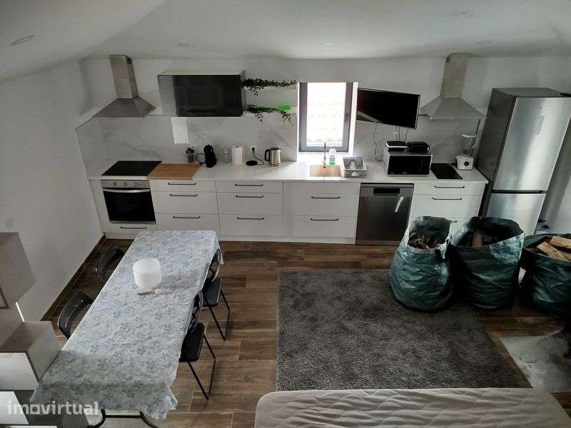 Vendo casa em Mafomedes/Mesão Frio - Grande imagem: 2/12