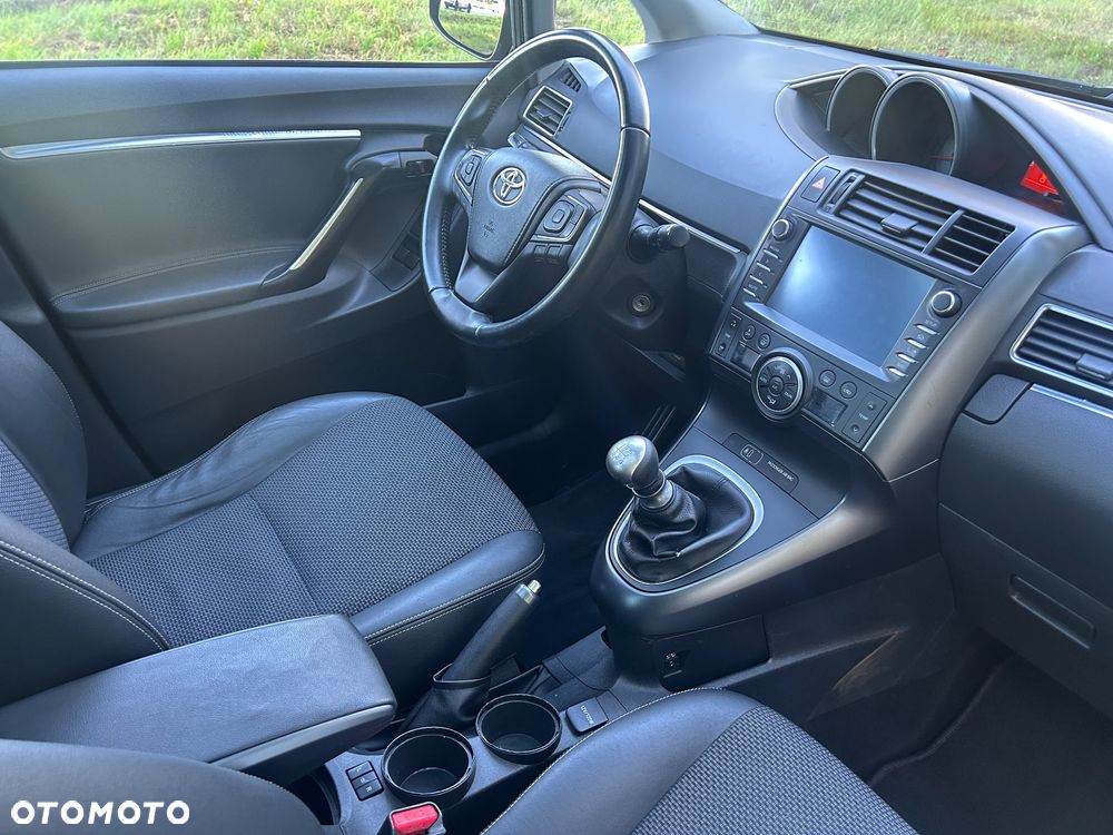 Toyota Verso 1.8 7-Sitzer Skyview Edition - 15