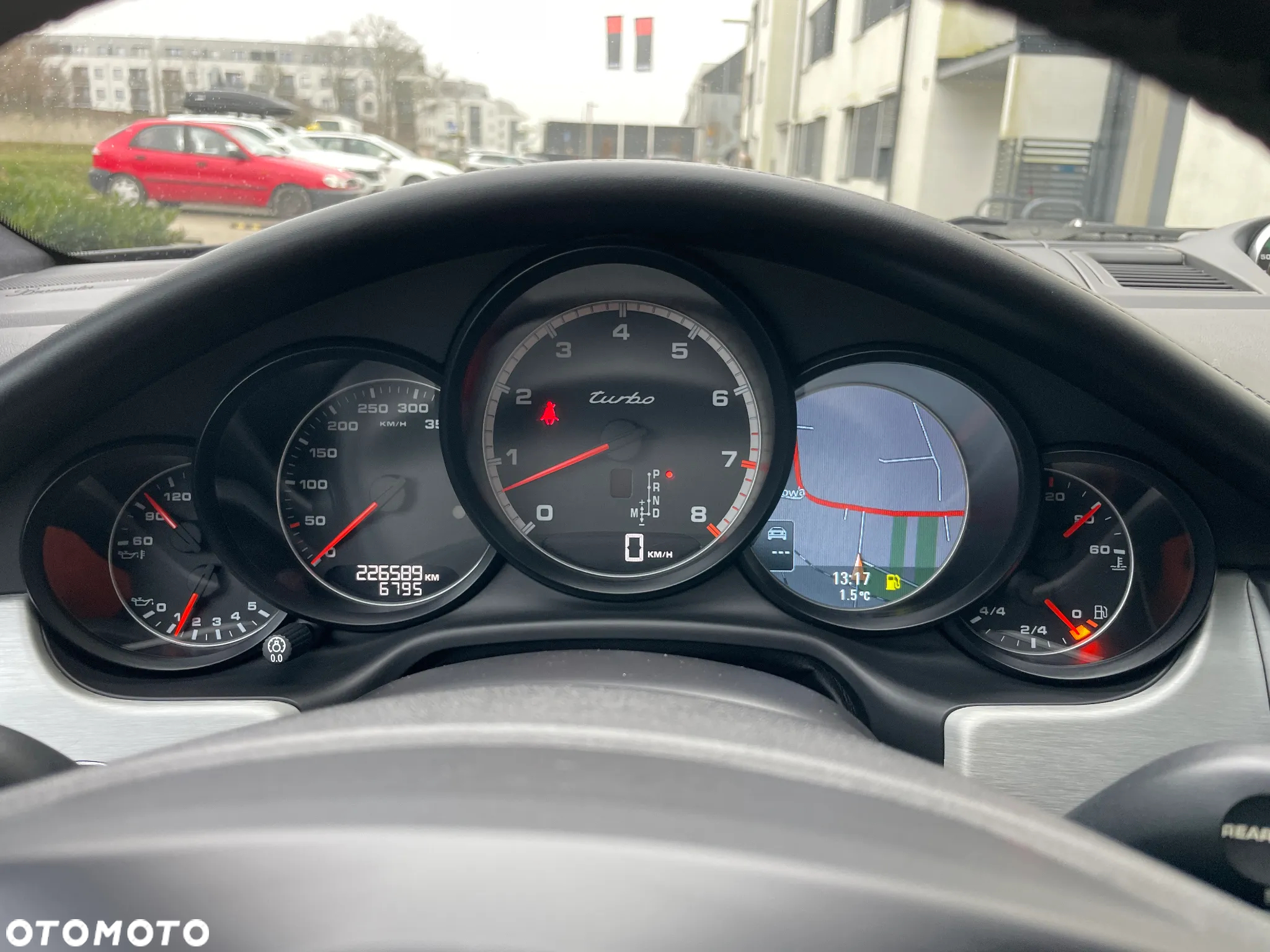 Porsche Panamera Turbo - 31
