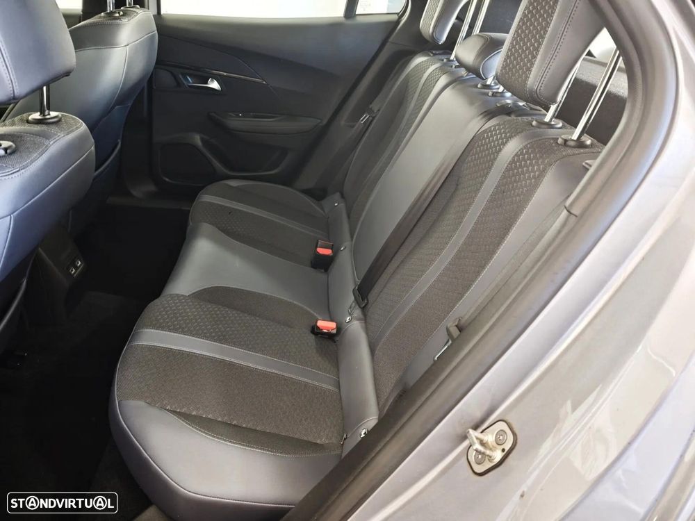 Peugeot 2008 PureTech 100 Stop&Start Allure - 24