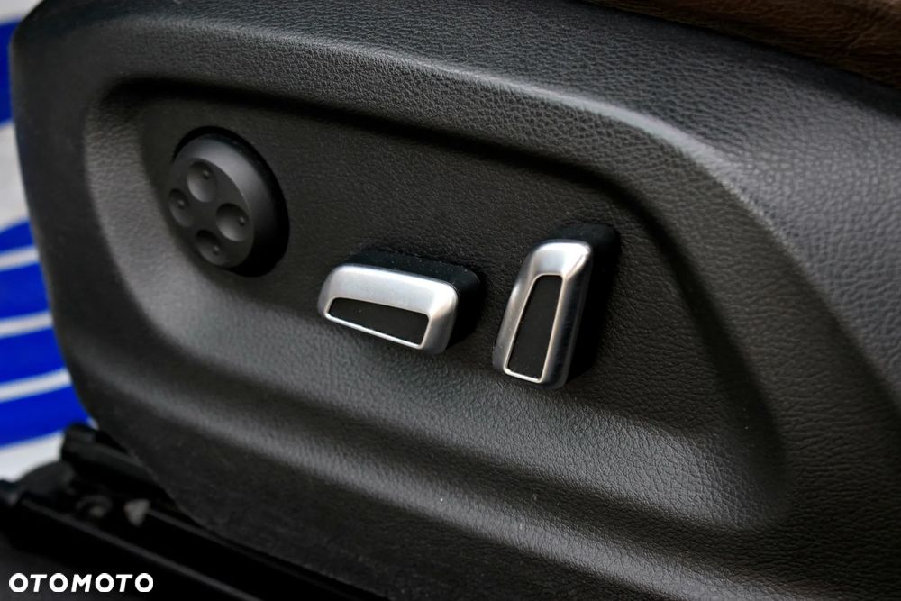 Audi Q3 2.0 TFSI Quattro Sport S tronic - 37