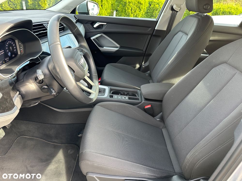Audi Q3 35 TDI S tronic - 20
