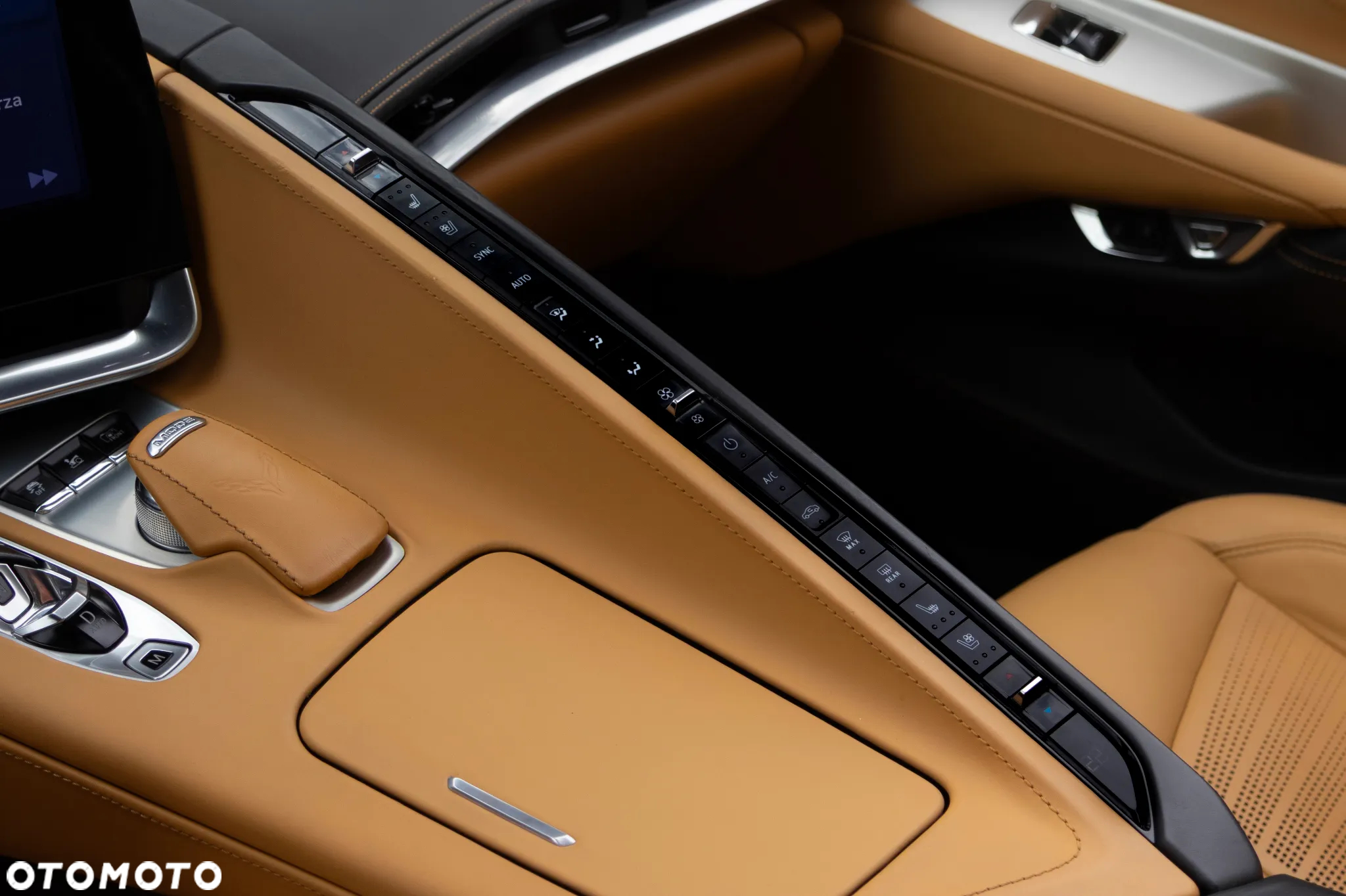 Chevrolet Corvette Stingray Cabriolet 3LT 6.2 V8 Automatik - 24