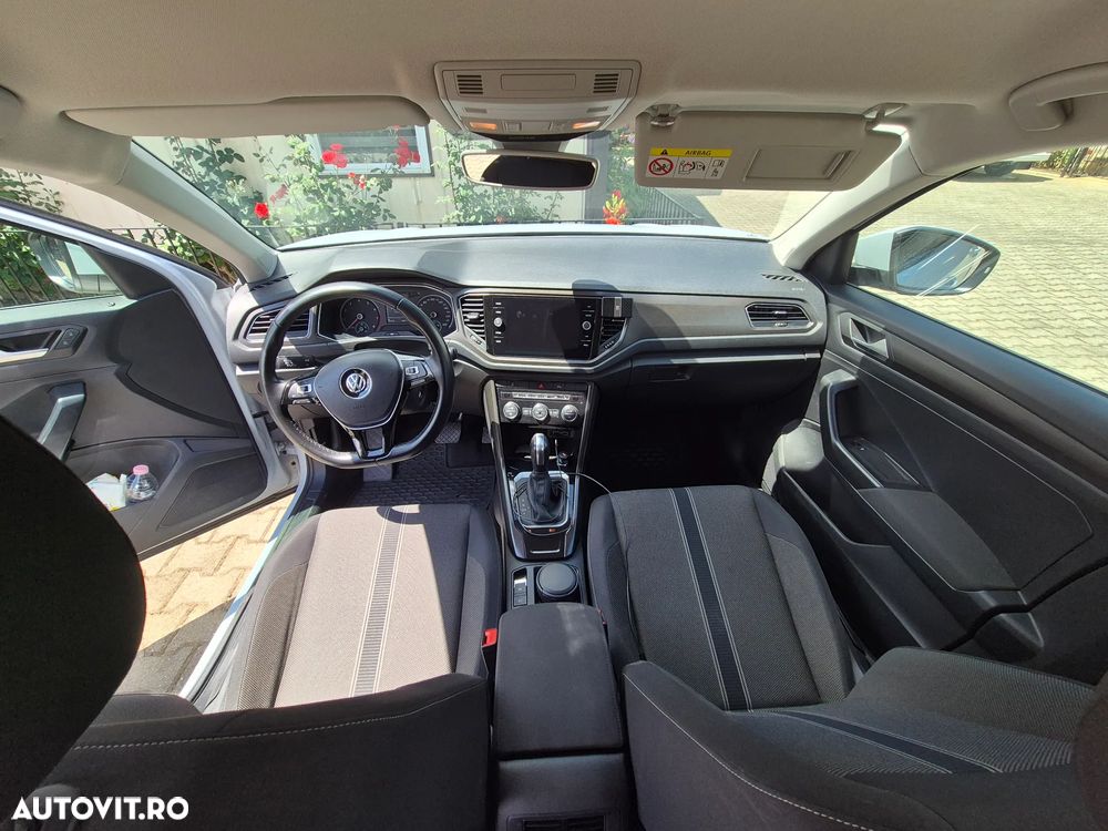 Volkswagen T-Roc 1.5 TSI DSG Design - 9