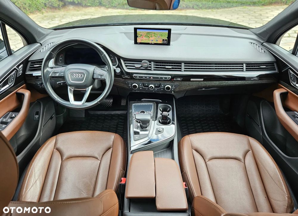 Audi Q7 - 16
