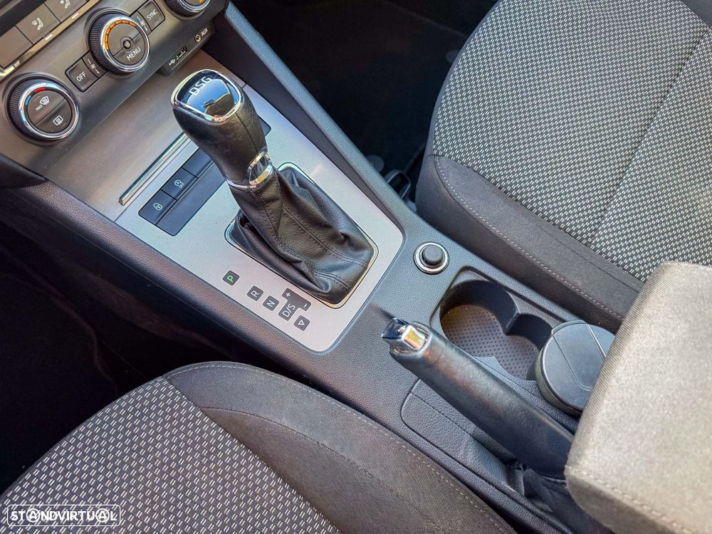 Skoda Octavia Break 1.6 TDi Style DSG - 19