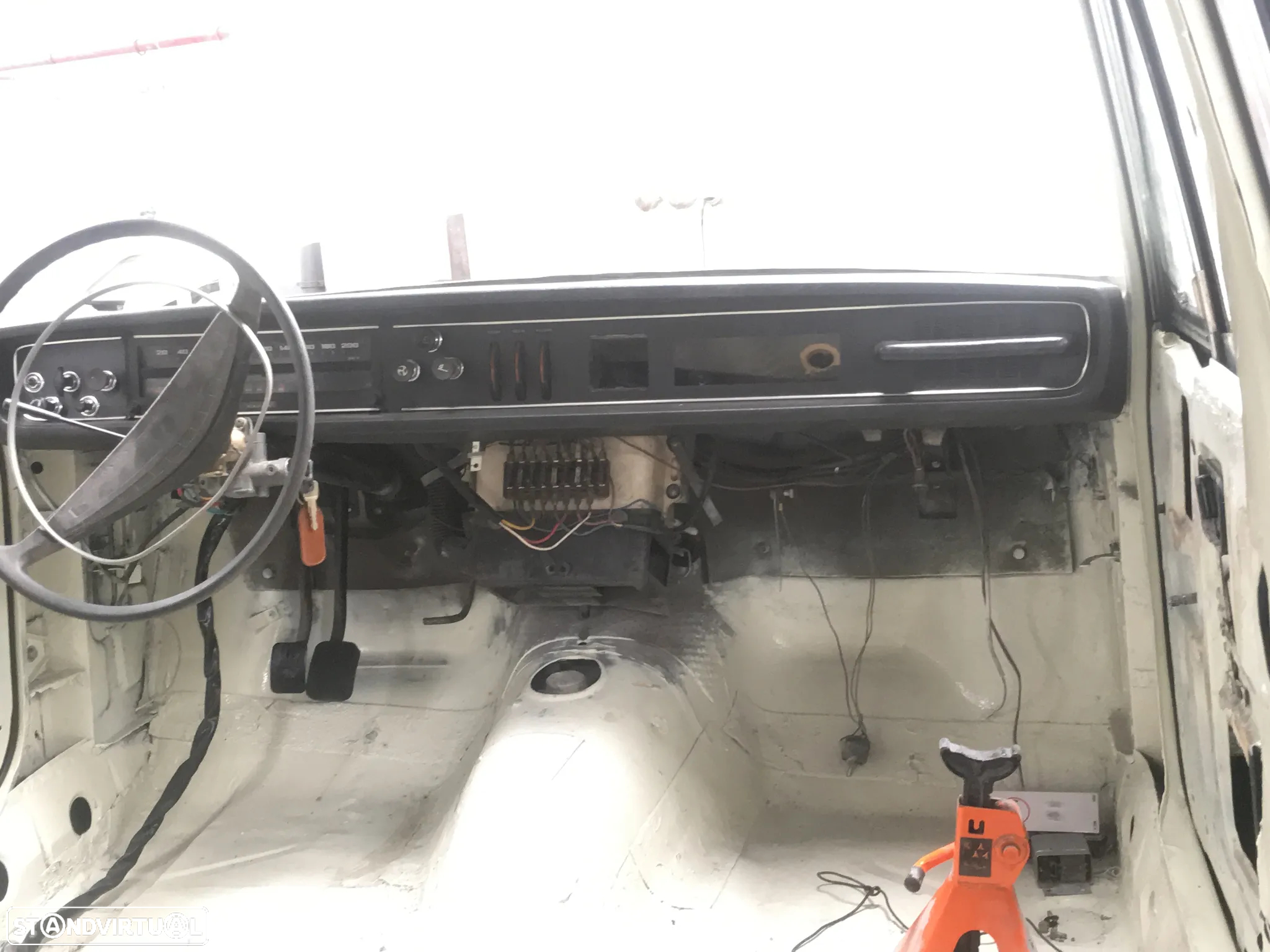 Volvo 145 S Deluxe Kombi 2.0 - 46