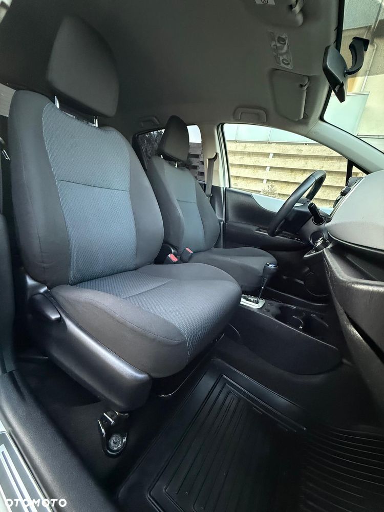 Toyota Yaris - 6