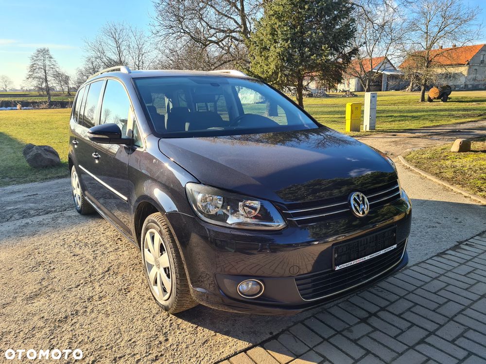 Volkswagen Touran - 19