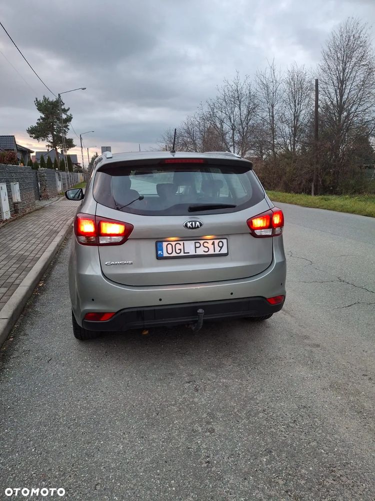 Kia Carens 1.6 GDI Attract - 6