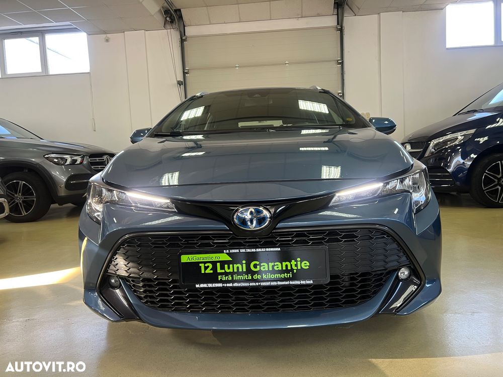 Toyota Corolla 1.8 HSD Business - 2