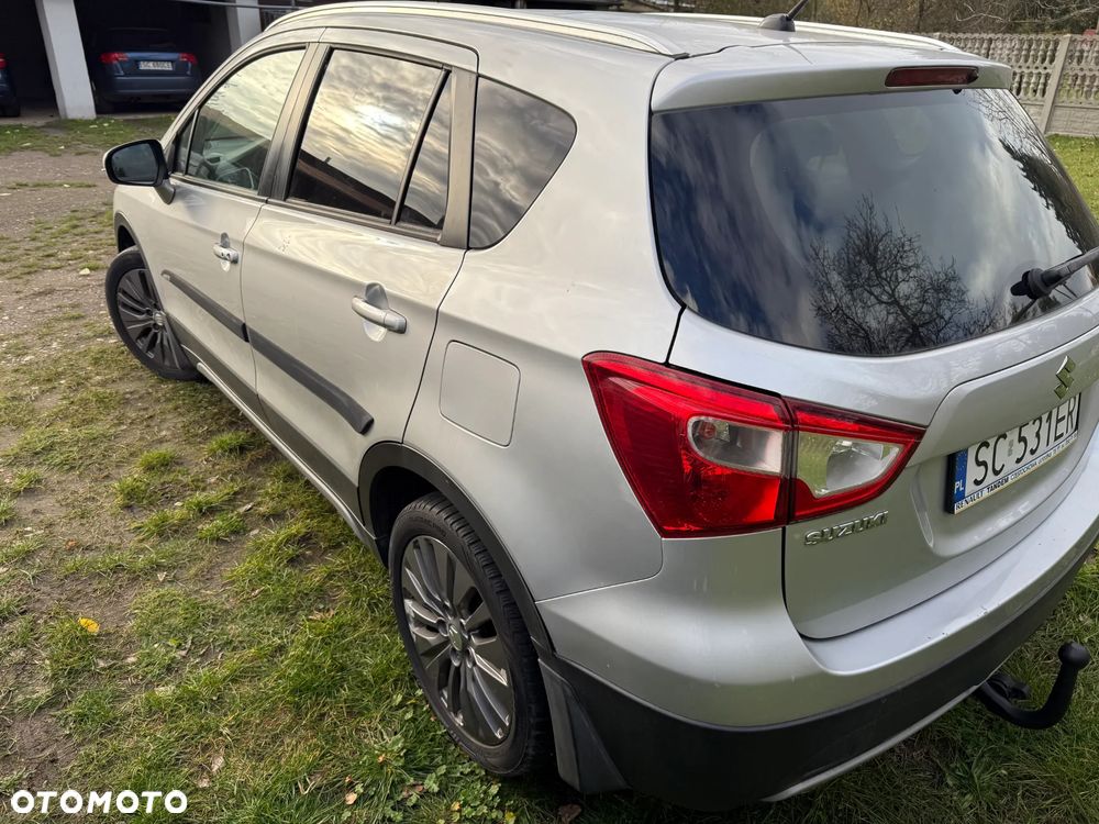 Suzuki SX4 S-Cross - 4