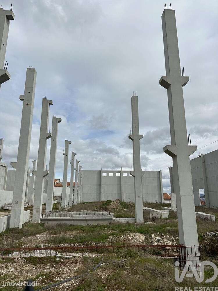 Terreno para construção em Lamego (Almacave e Sé) de 3806,00 m2 - Grande imagem: 4/5