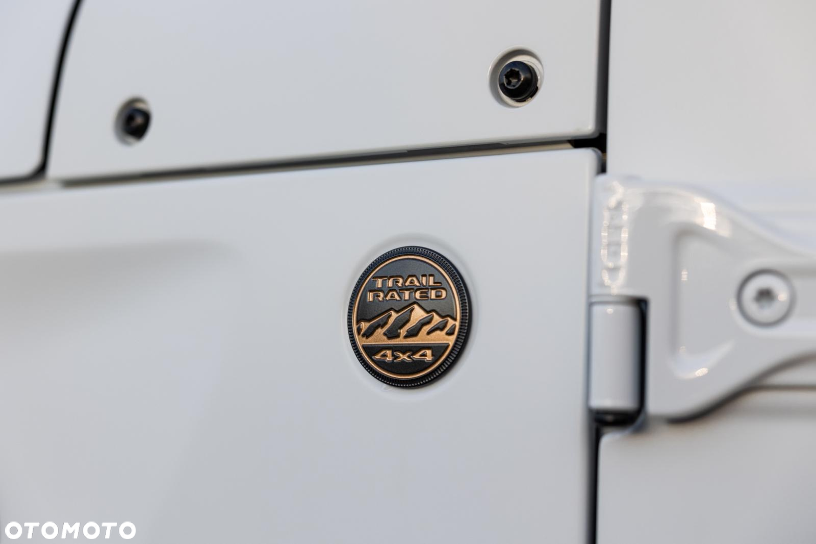 Jeep Wrangler - 18