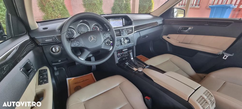 Mercedes-Benz E 220 CDI DPF BlueEFFICIENCY Automatik Avantgarde - 22