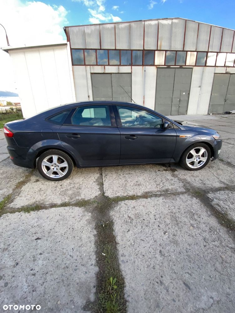 Ford Mondeo - 6