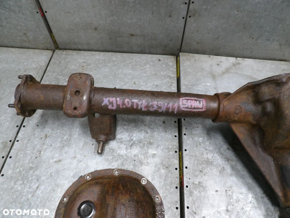 JEEP CHEROKEE XJ MOST TYŁ 39/11 3.55 DANA - 4