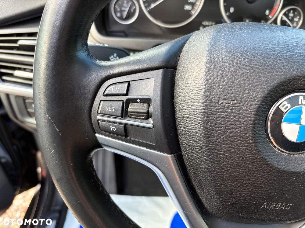 BMW X5 sDrive25d - 19