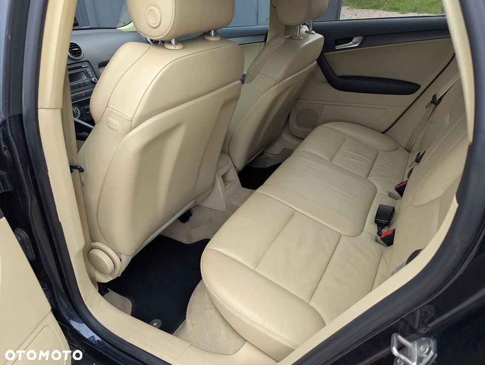 Audi A3 Sportback 2.0 TDI DPF S line Sportpaket - 20