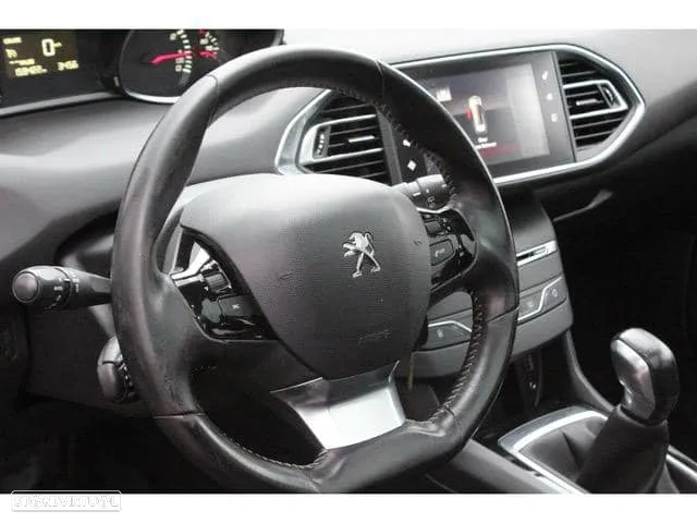 Peugeot 308 SW 1.2 PureTech Access P.Business - 5
