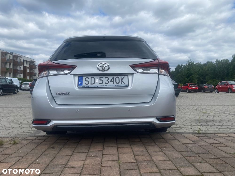 Toyota Auris 1.4 D-4D Active - 5