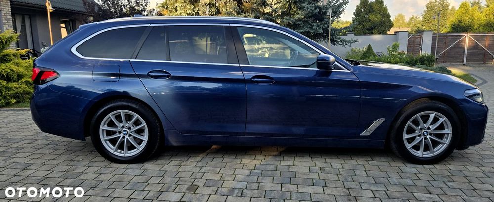 BMW Seria 5 520d Luxury Line - 8