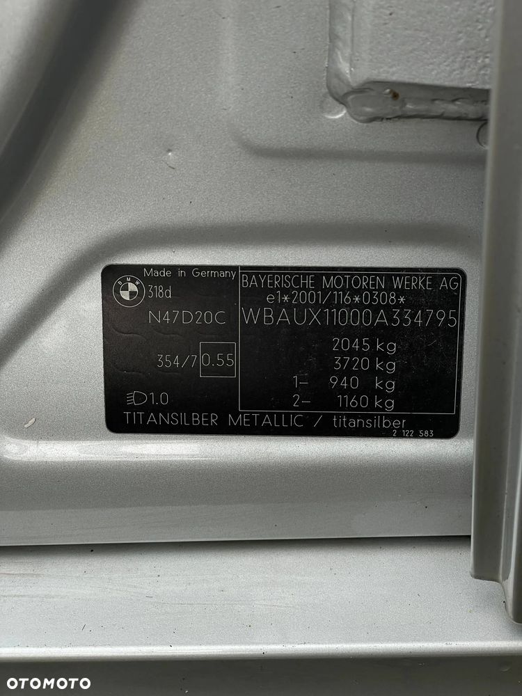 BMW Seria 3 318d - 31