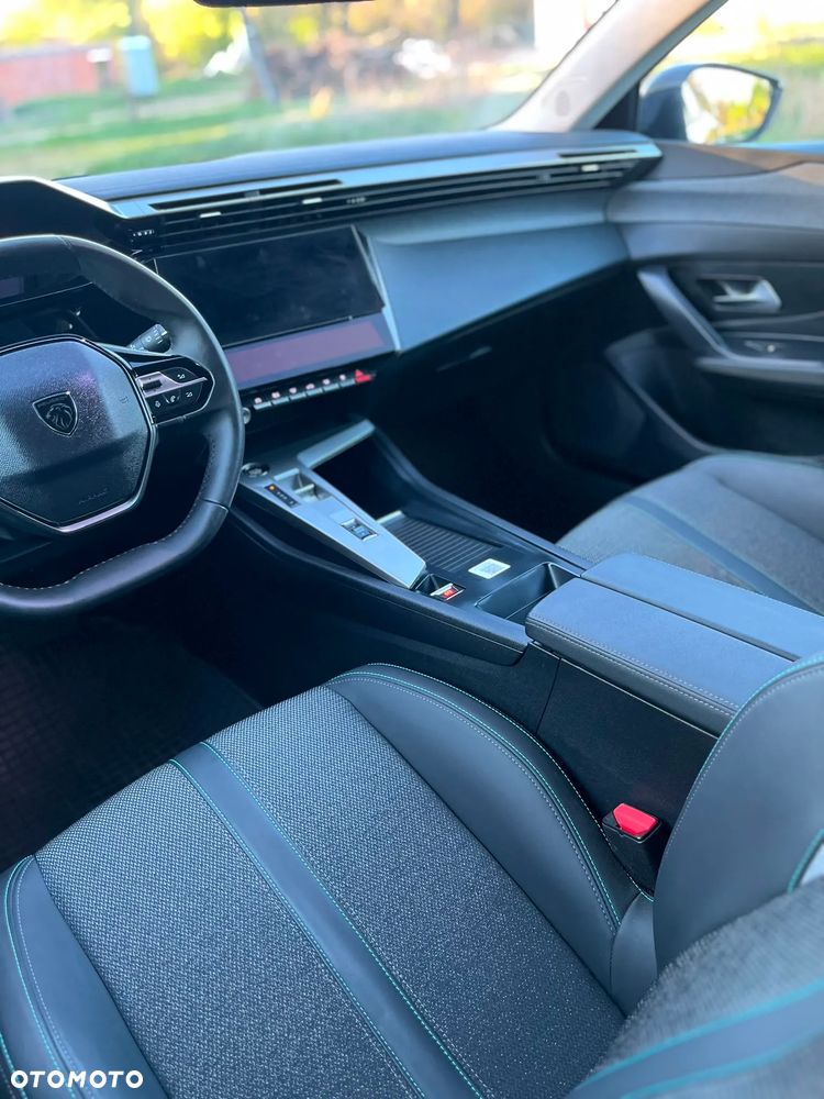 Peugeot 408 1.2 PureTech mHEV Allure S&S e-DSC6 - 12