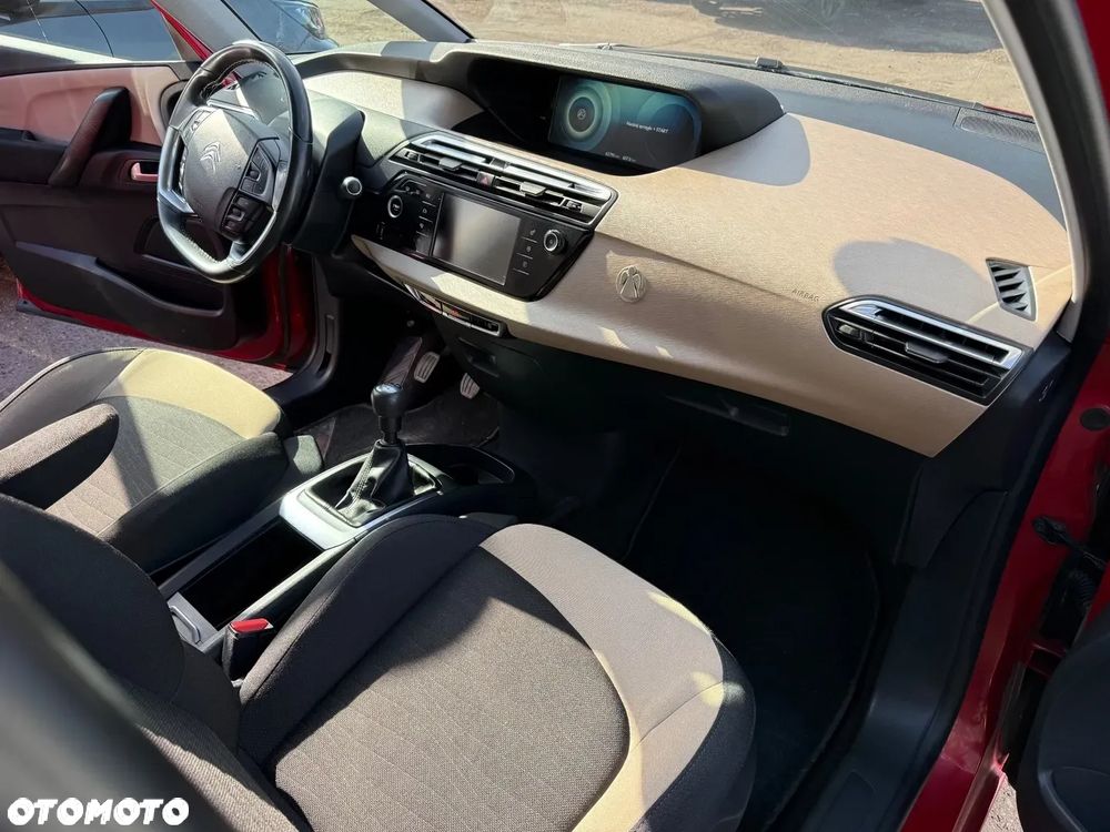 Citroën C4 Picasso PureTech 130 Stop&Start SELECTION - 4
