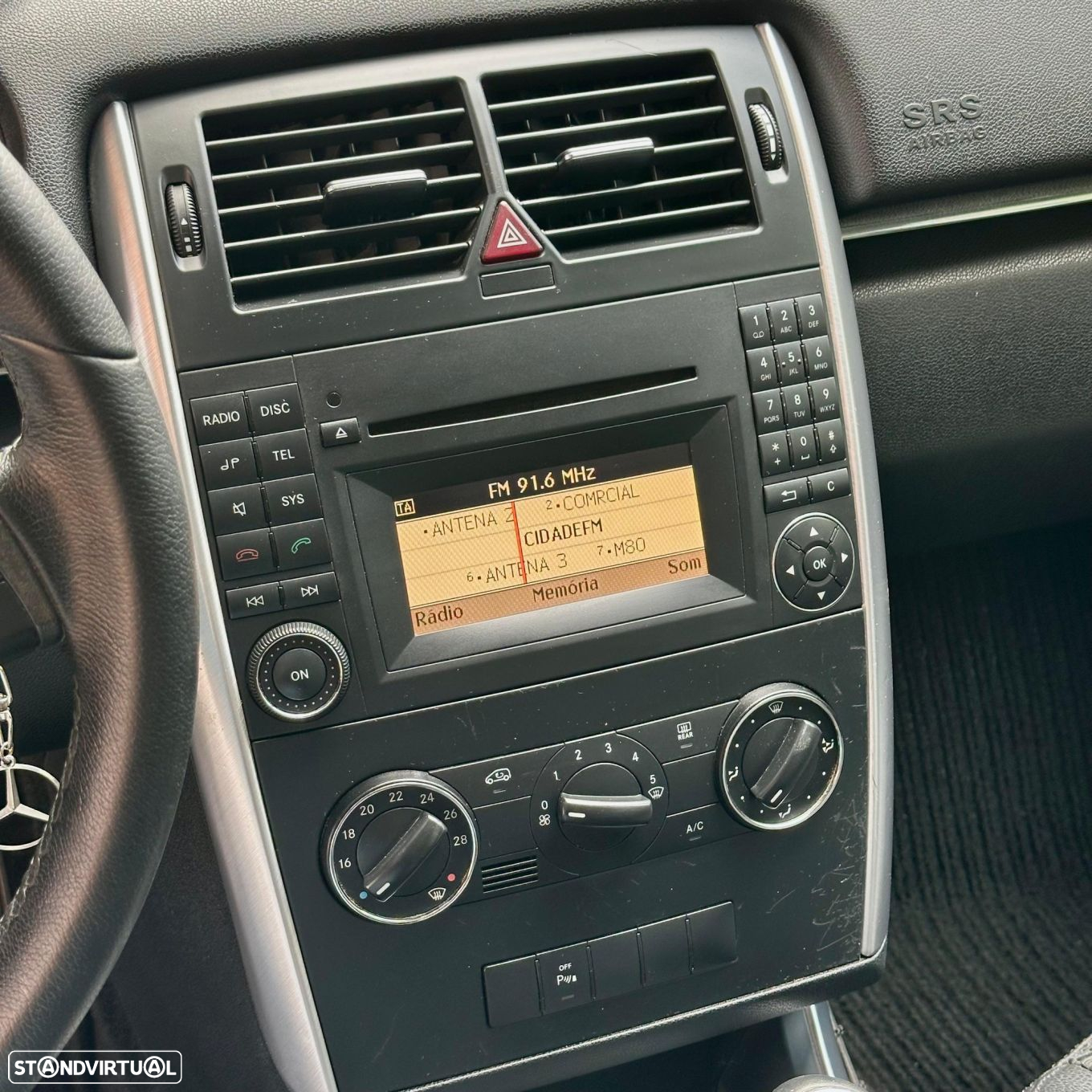 Mercedes-Benz B 180 - 2