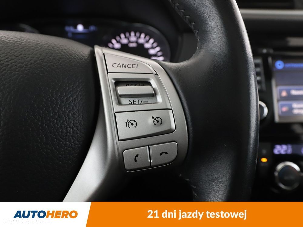 Nissan Qashqai 1.6 DCi Visia - 26