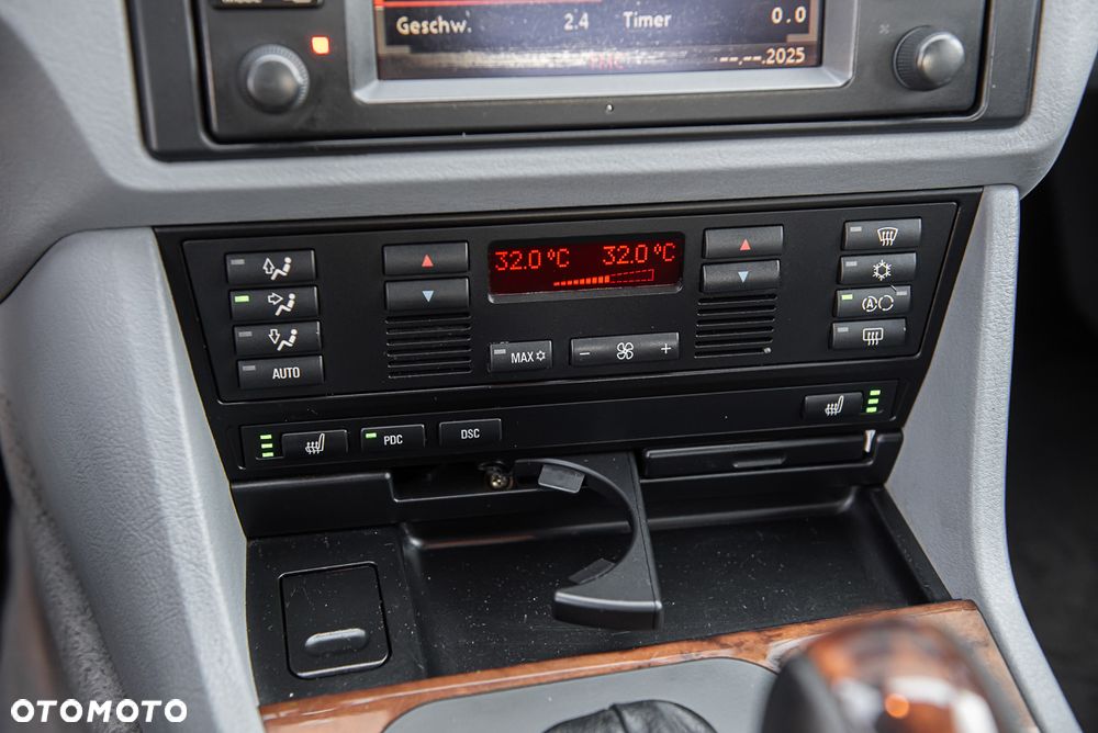BMW Seria 5 - 25