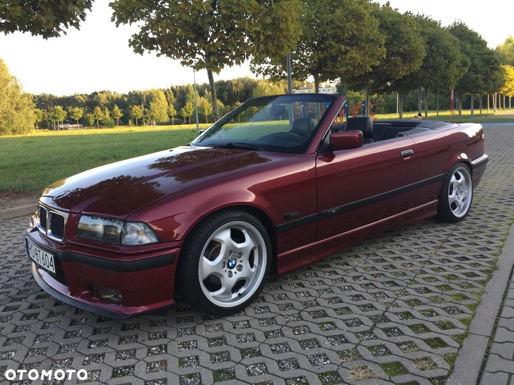 BMW Seria 3 318i Cabriolet - 1