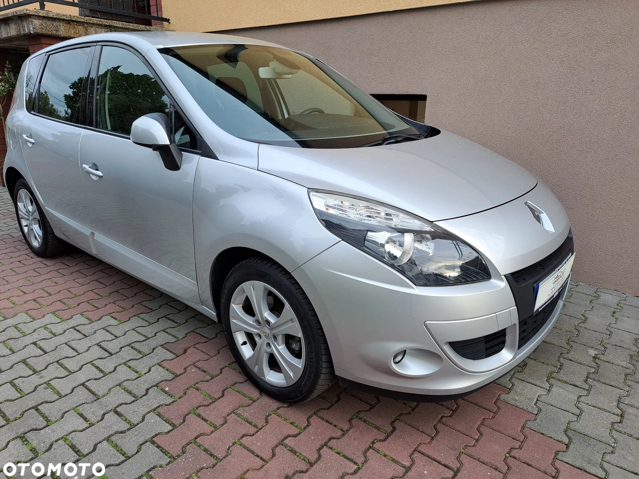 Renault Scenic 1.5 dCi Dynamique EDC - 6