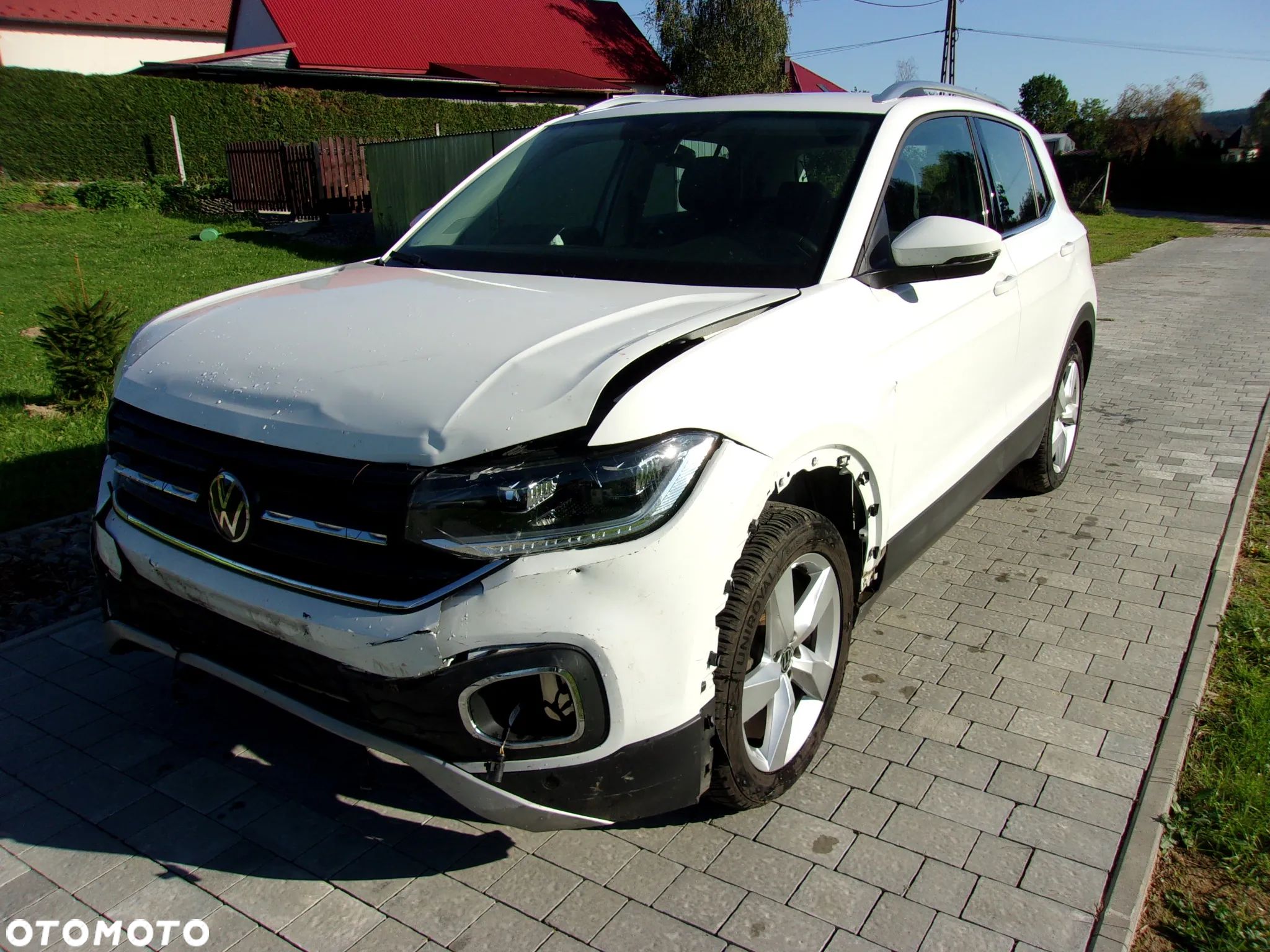 Volkswagen T-Cross 1.0 TSI Active - 1