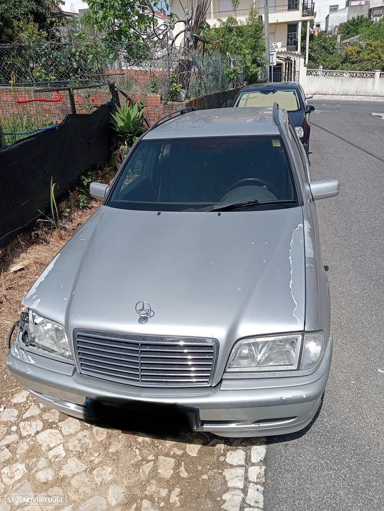 Mercedes-Benz C 220 D Elegance - 2