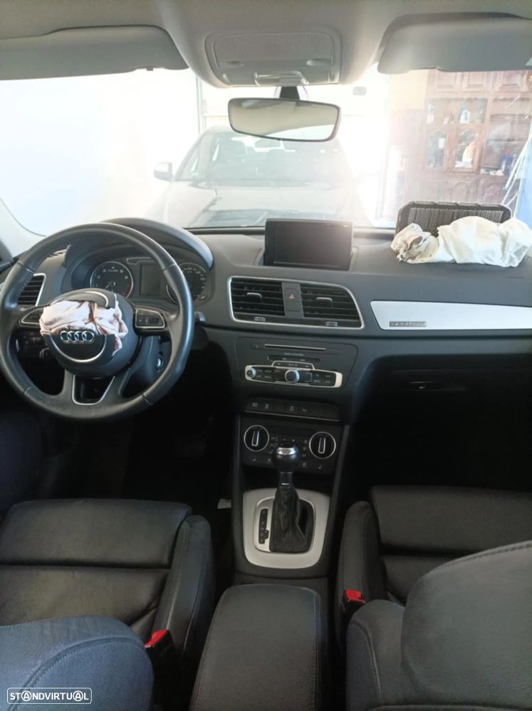 Audi Q3 2.0 TFSI quattro S tronic - 7