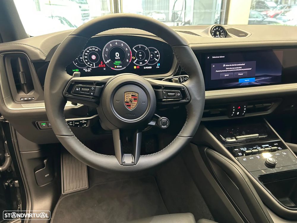 Porsche Cayenne - 16
