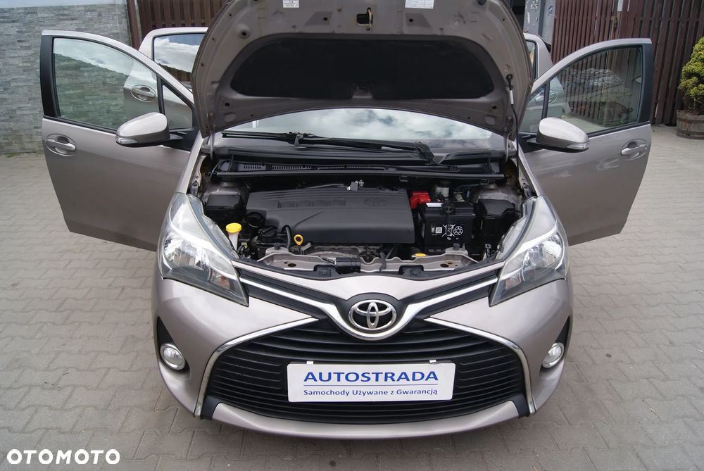 Toyota Yaris 1.33 Premium EU6 - 11