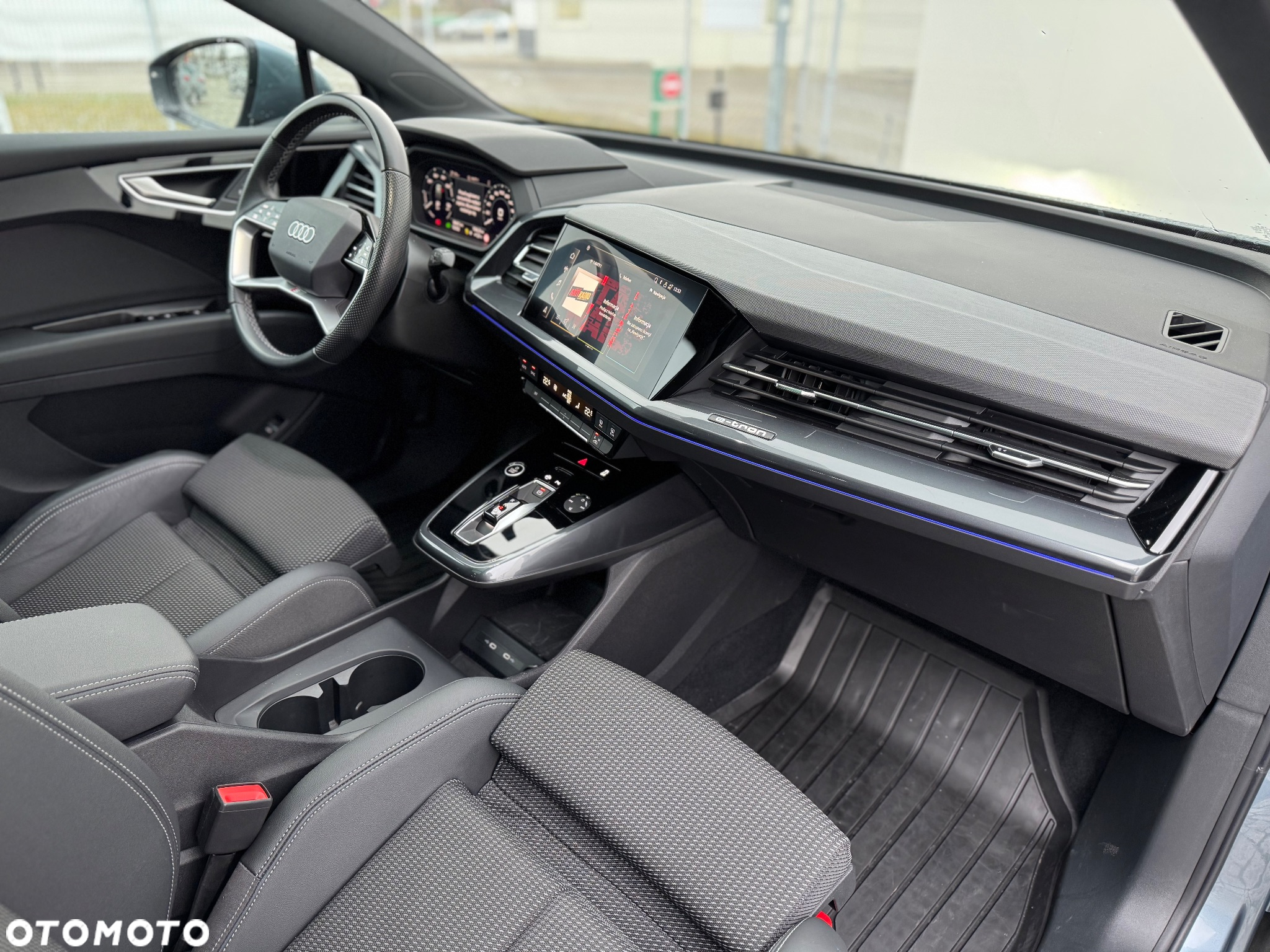 Audi Q4 e-tron e-tron 50 Quattro - 11