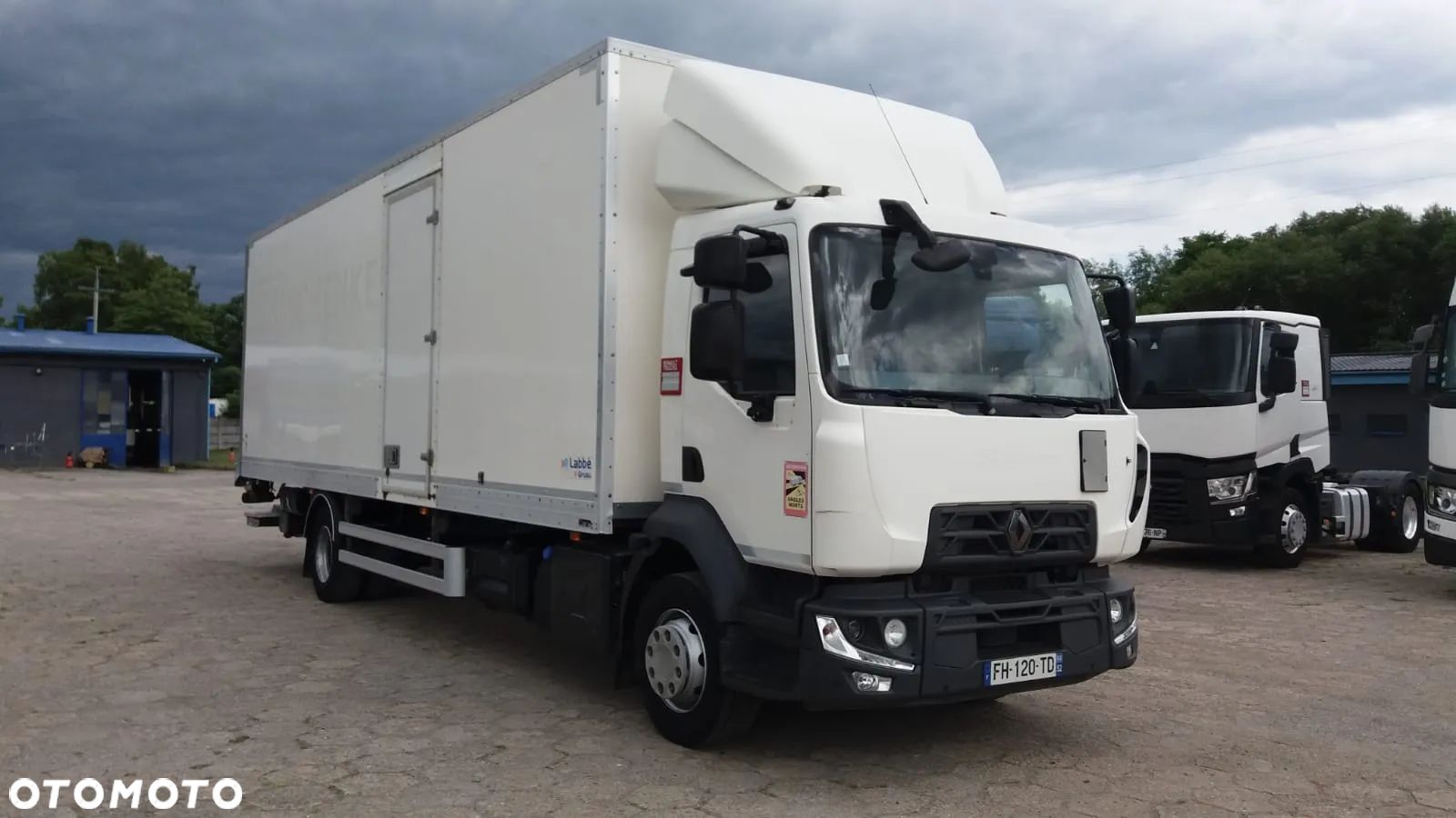 Renault D19 - 210 14T/WINDA/FRANCJA - 1