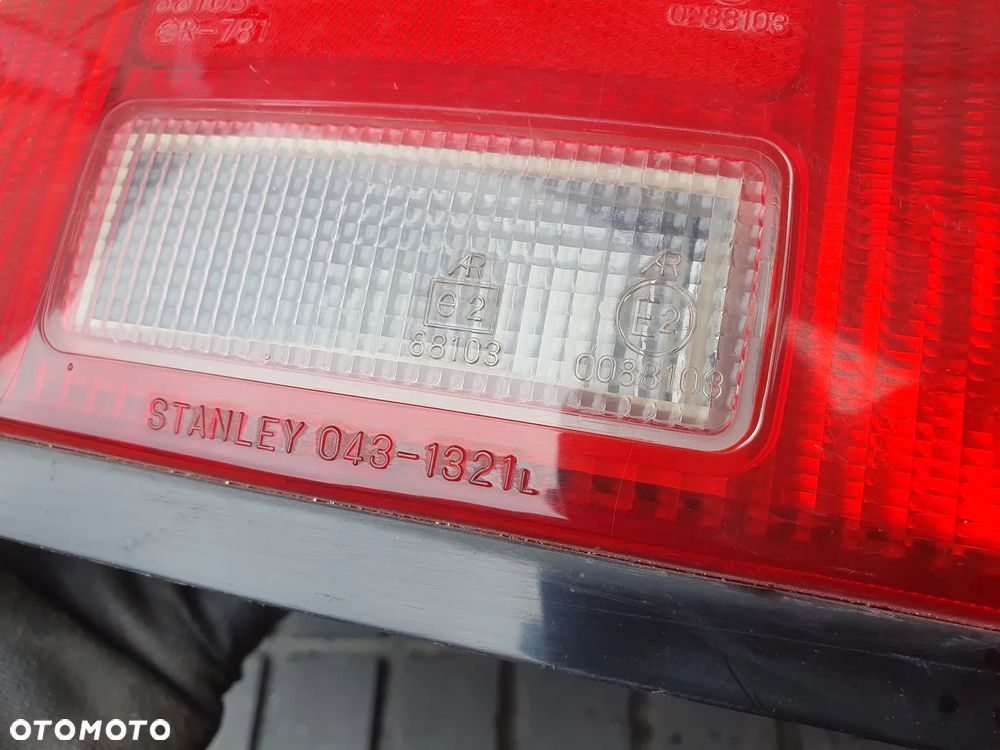 LAMPA ZESPOLONA TYLNA LEWA MAZDA 323 F BG - 4