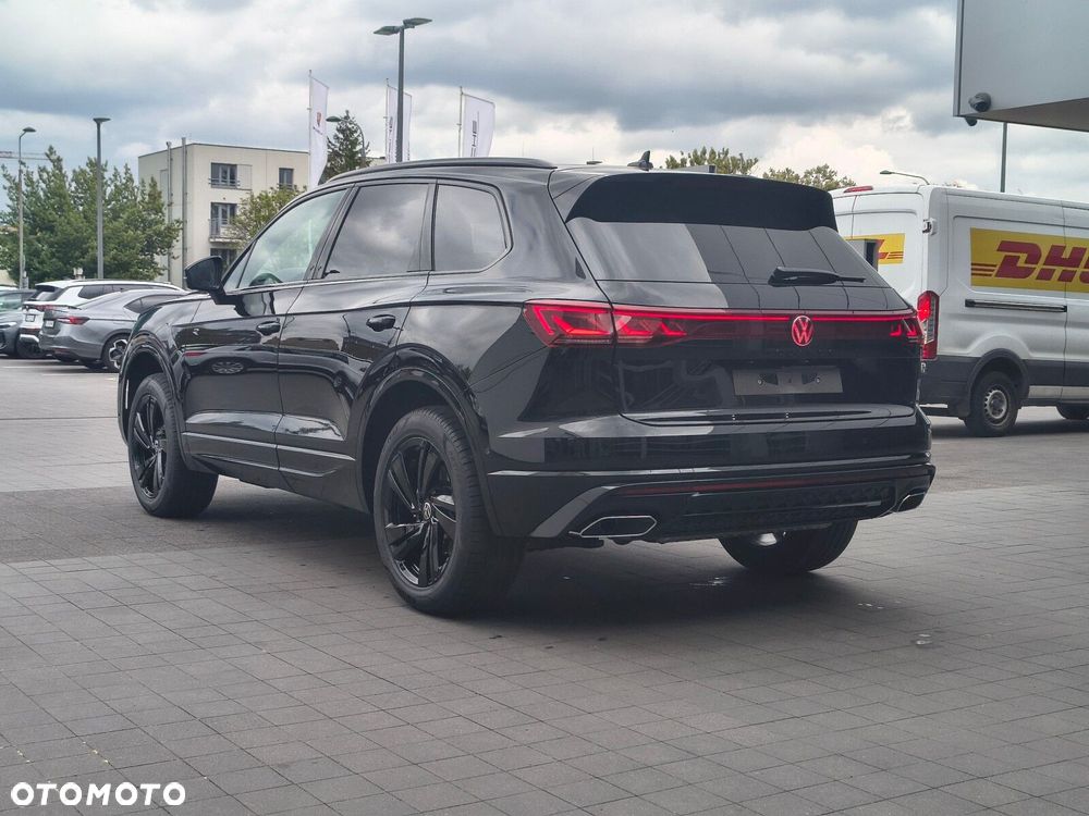 Volkswagen Touareg - 4