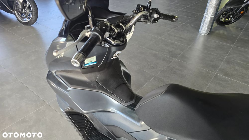 Honda PCX - 16