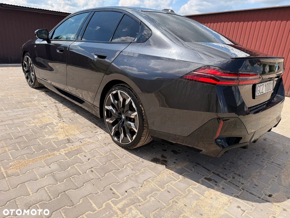 BMW Seria 5 520d mHEV M Sport - 3