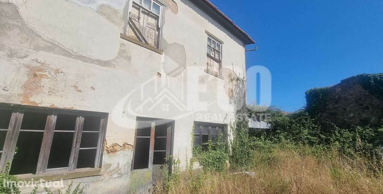 TERRENO PARA CONSTRUÇÃO - Grande imagem: 3/12